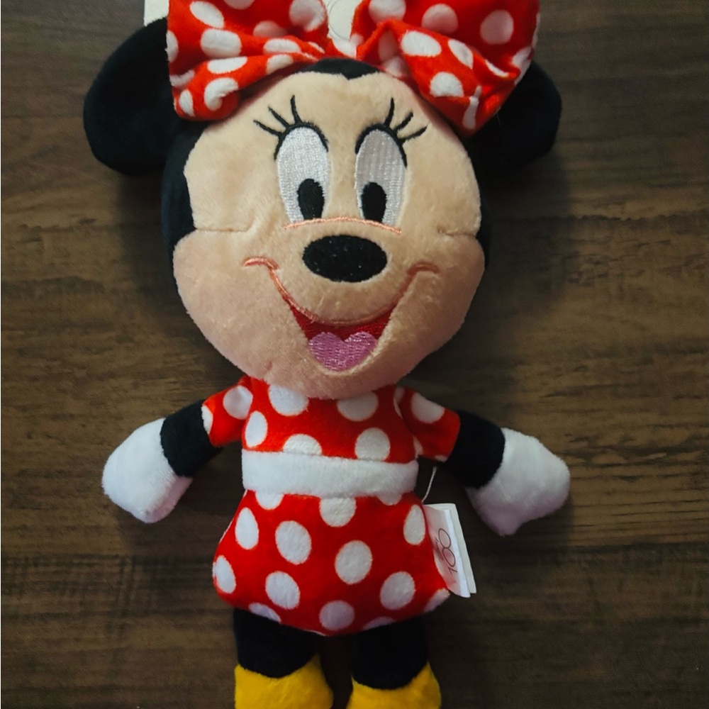Adorable CatNip Disney 100th Year Minnie Mouse Feline Toy!!
